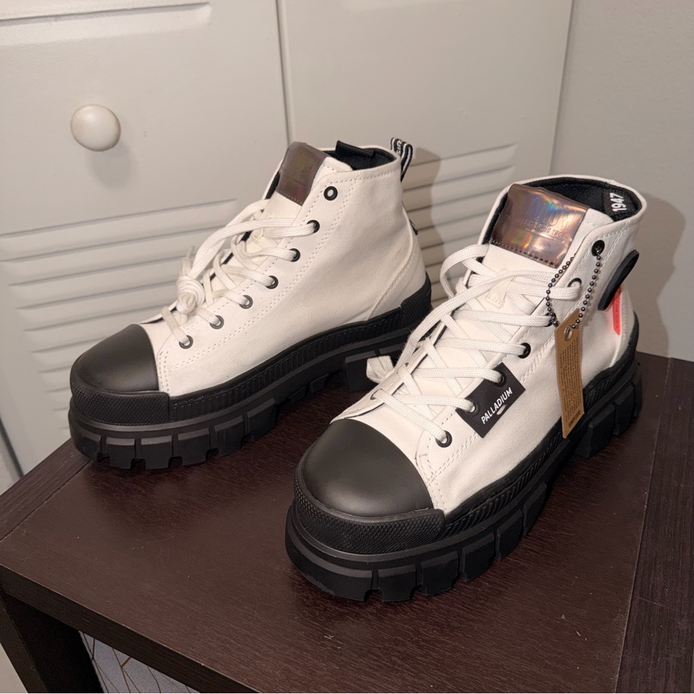 Palladium Revolt White and Black High-Top Sneakers Size 8